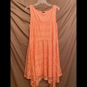Flattering Torrid Peach lace hanky dress
